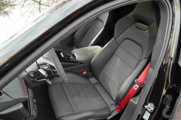 Porsche Panamera GTS