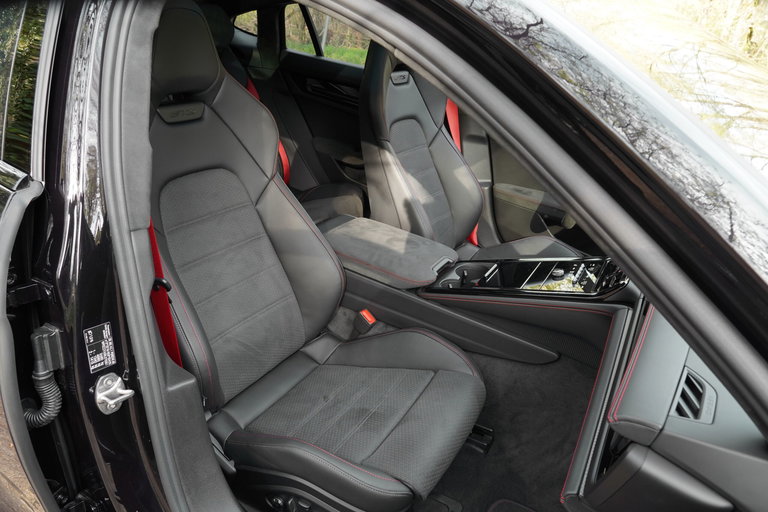 Porsche Panamera GTS