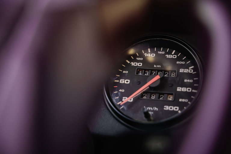 Porsche 964 Carrera 4