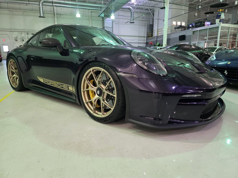 Porsche 992 GT3 Touring