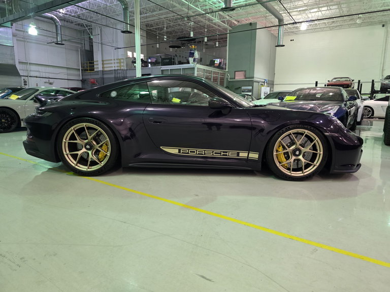 Porsche 992 GT3 Touring