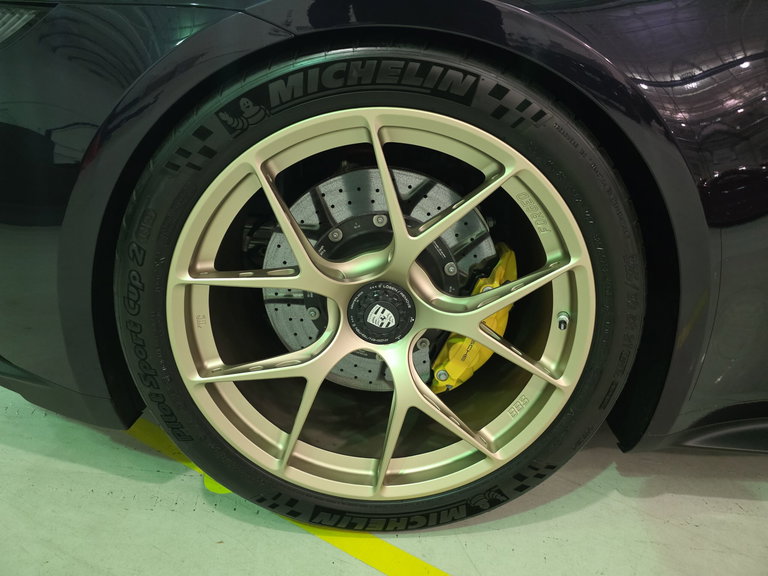 Porsche 992 GT3 Touring