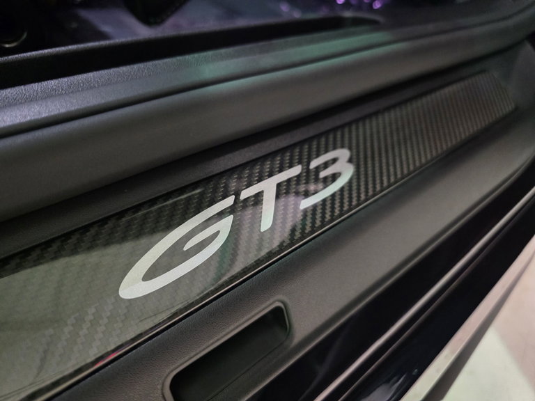 Porsche 992 GT3 Touring