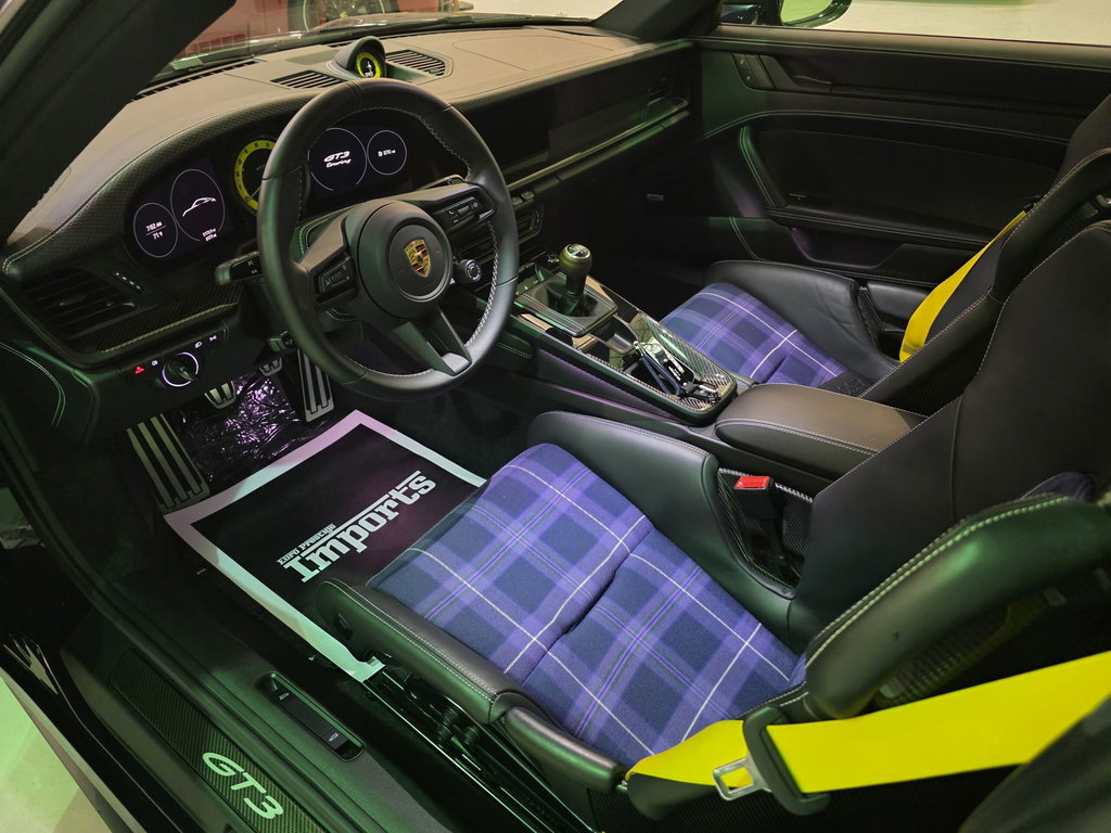 Porsche 992 GT3 Touring