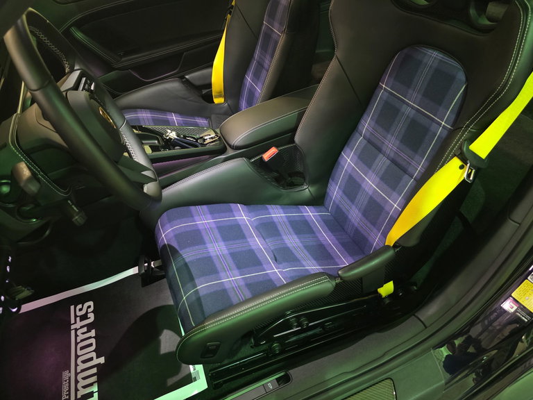 Porsche 992 GT3 Touring