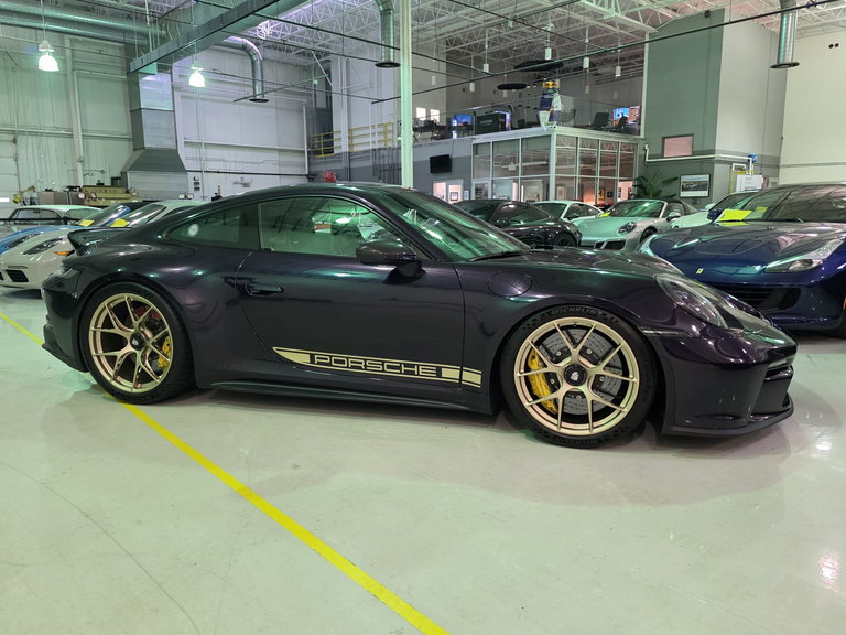 Porsche 992 GT3 Touring