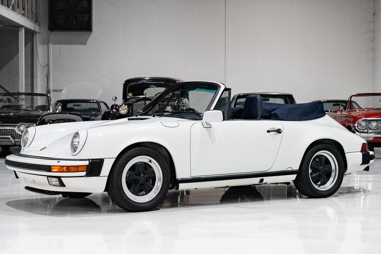 Porsche 911 Carrera 3.2