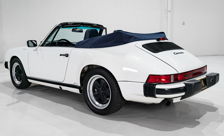 Porsche 911 Carrera 3.2 (US)