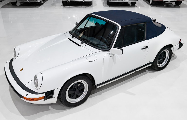 Porsche 911 Carrera 3.2 (US)