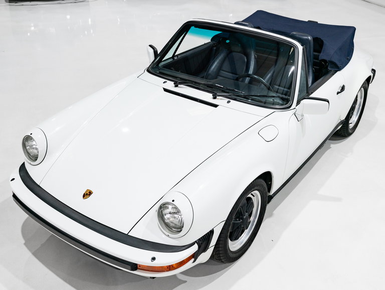 Porsche 911 Carrera 3.2 (US)