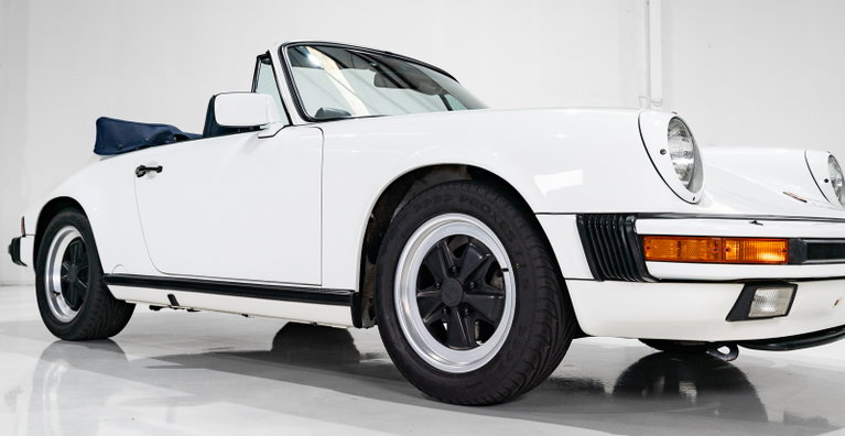 Porsche 911 Carrera 3.2 (US)