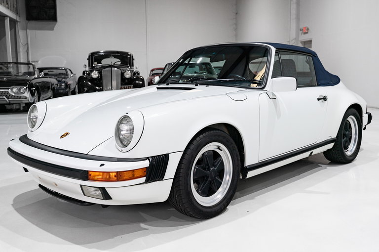 Porsche 911 Carrera 3.2 (US)