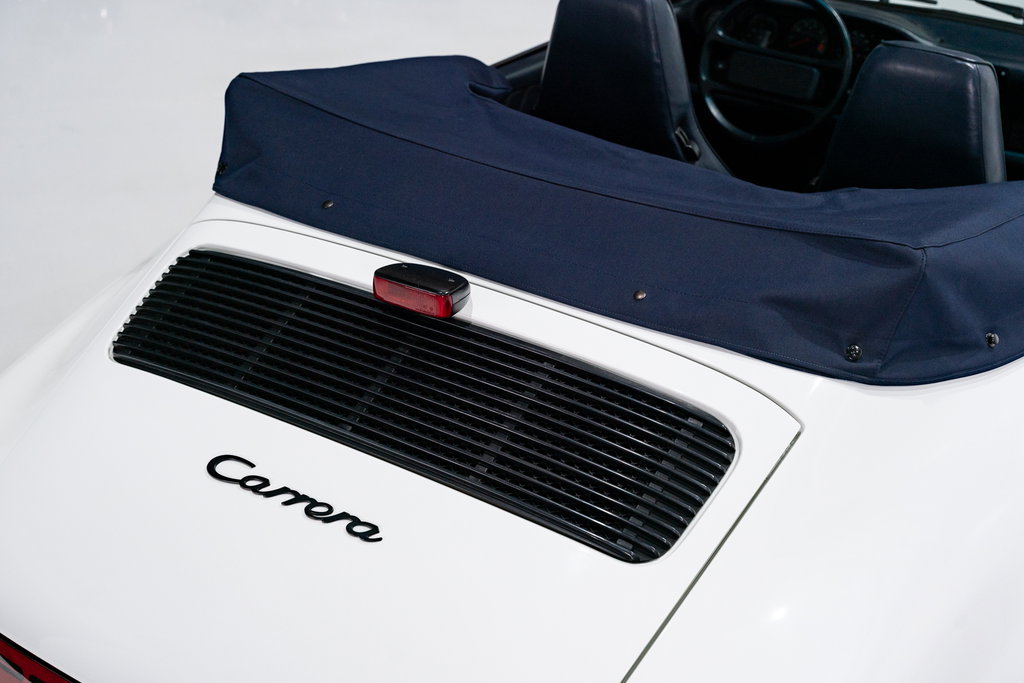 Porsche 911 Carrera 3.2 (US)