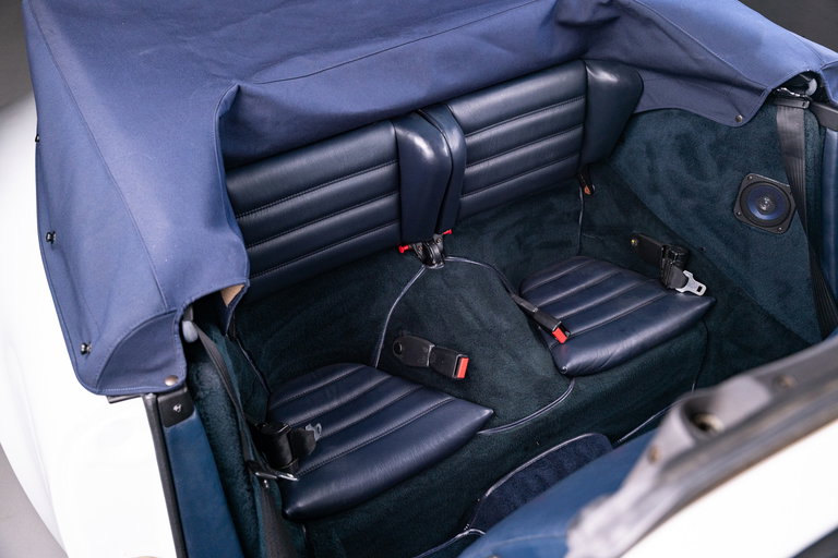 Porsche 911 Carrera 3.2 (US)