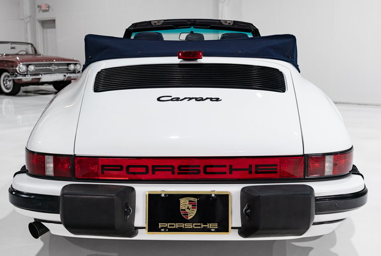 Porsche 911 Carrera 3.2 (US)