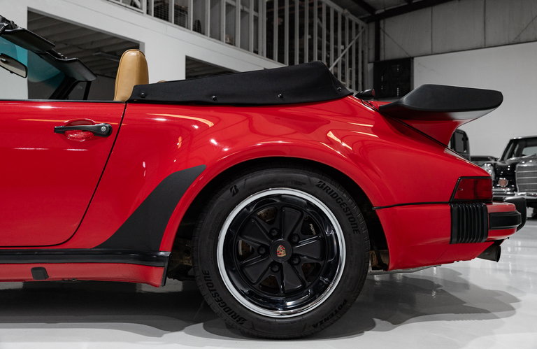 Porsche 911 Carrera 3.2 WTL