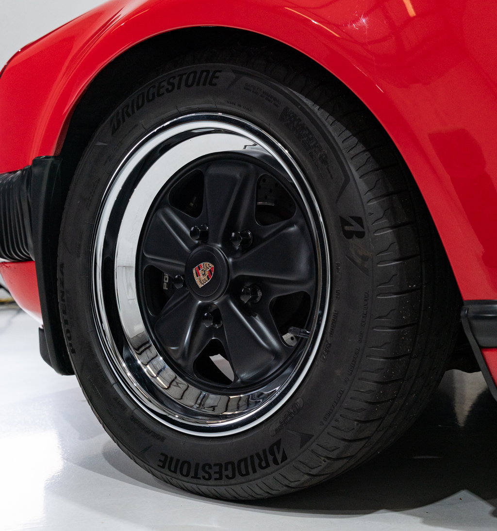 Porsche 911 Carrera 3.2 WTL