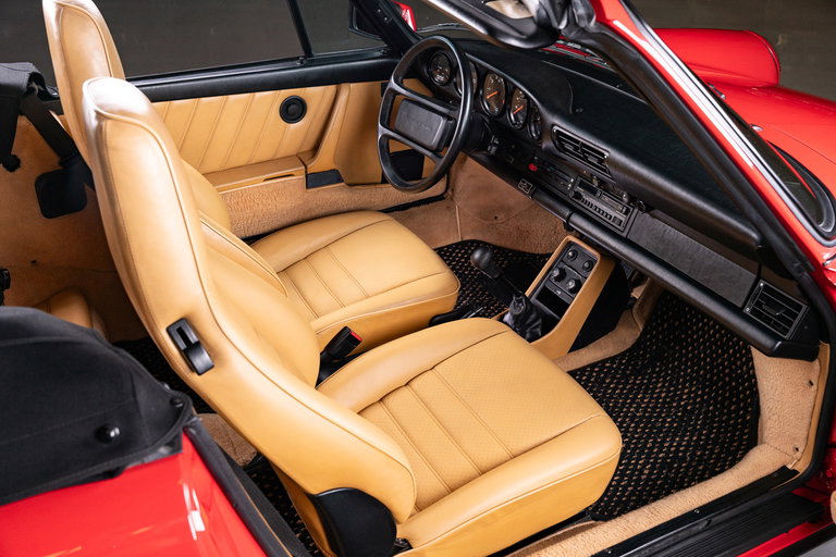 Porsche 911 Carrera 3.2 WTL