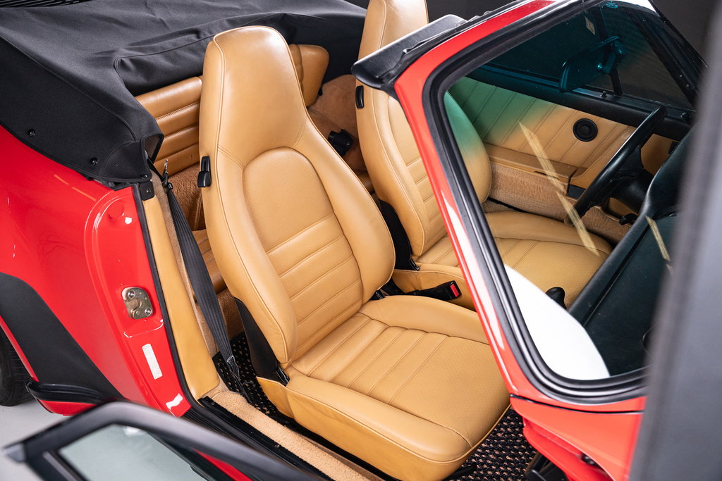 Porsche 911 Carrera 3.2 WTL