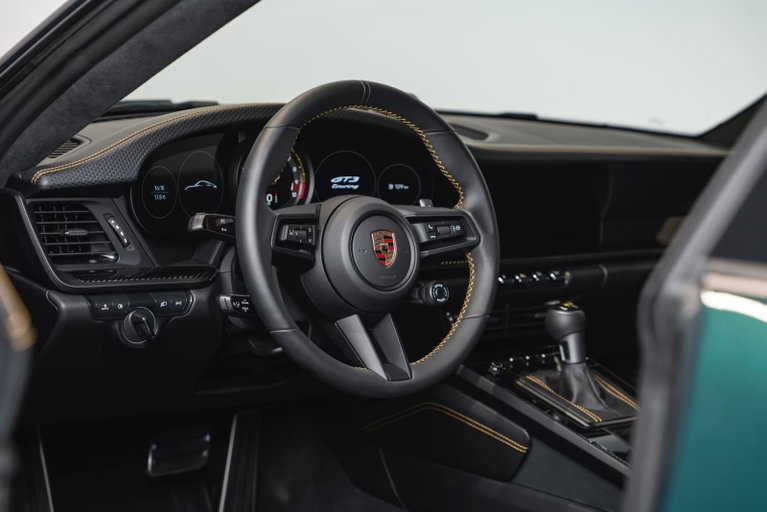 Porsche 992 GT3 Touring