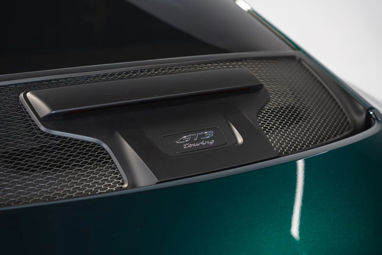 Porsche 992 GT3 Touring