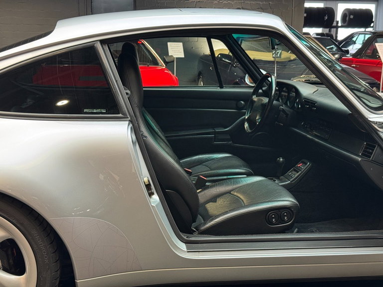 Porsche 993 Carrera