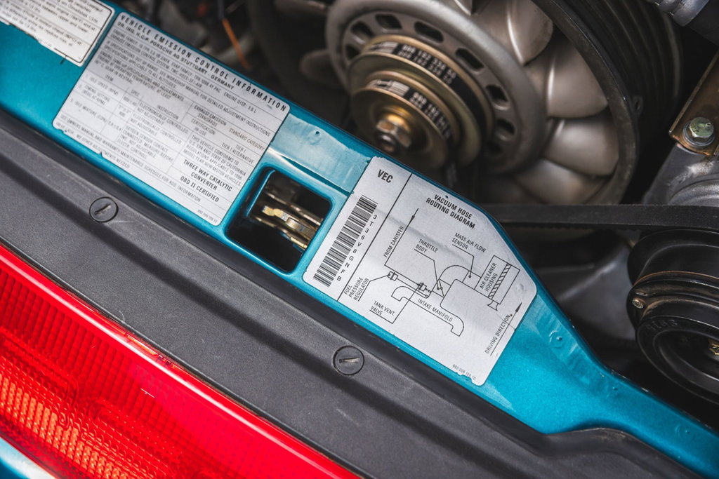 Porsche 993 Carrera 4