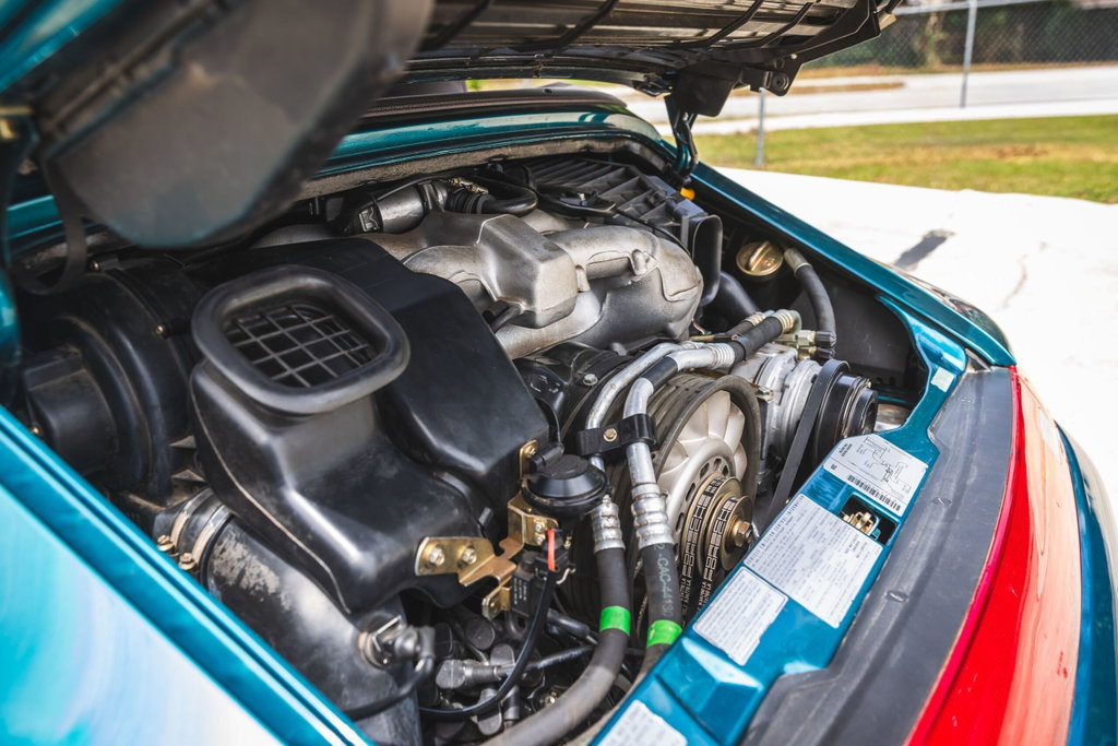 Porsche 993 Carrera 4