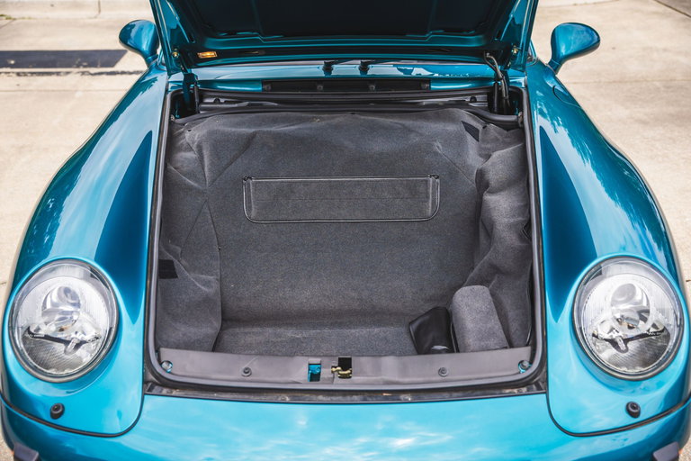 Porsche 993 Carrera 4