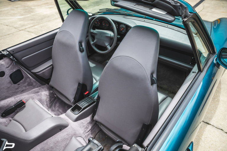 Porsche 993 Carrera 4