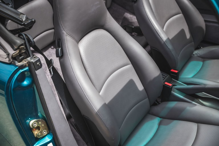 Porsche 993 Carrera 4