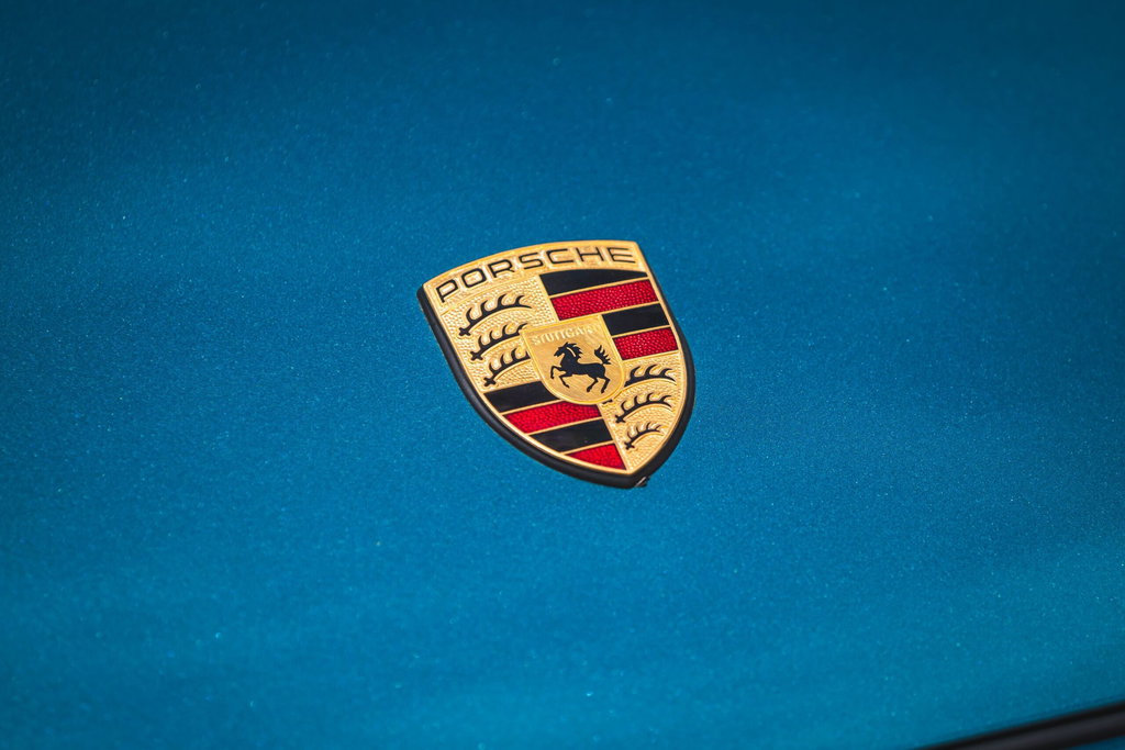 Porsche 993 Carrera 4