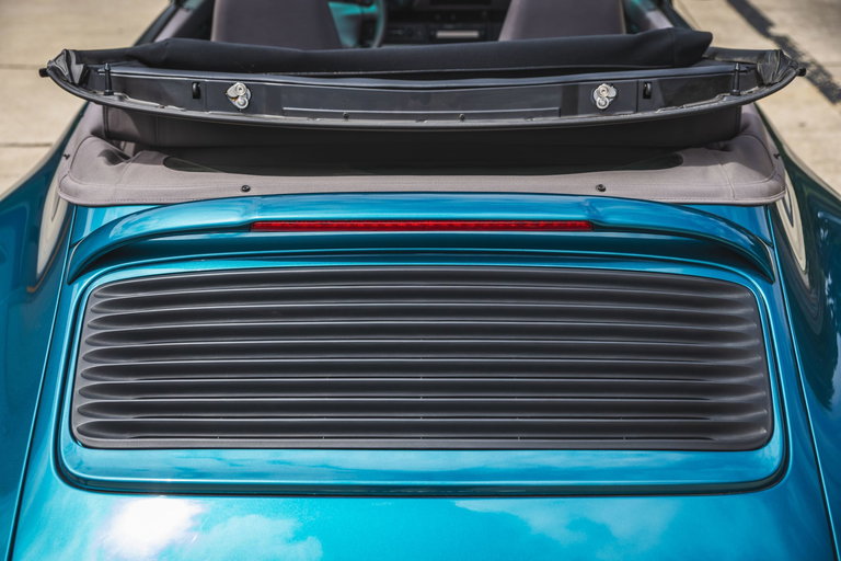 Porsche 993 Carrera 4