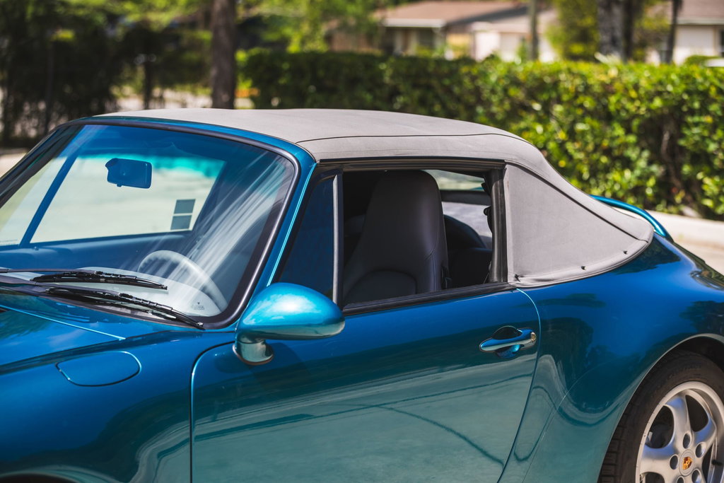 Porsche 993 Carrera 4