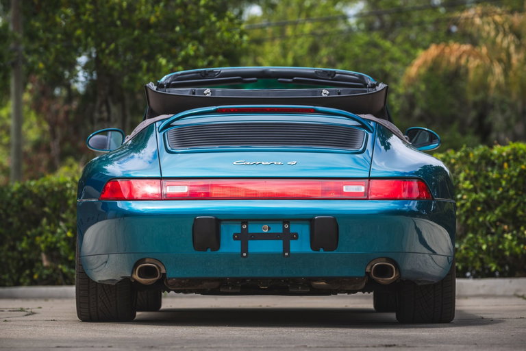 Porsche 993 Carrera 4