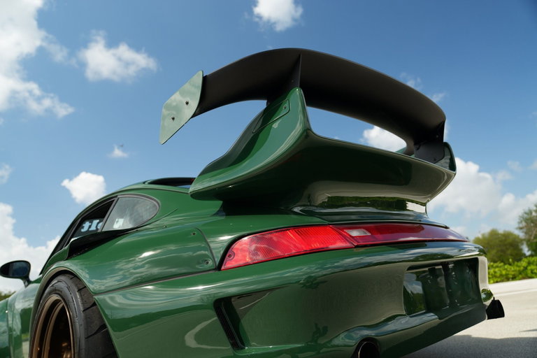 Porsche 911 by RWB
