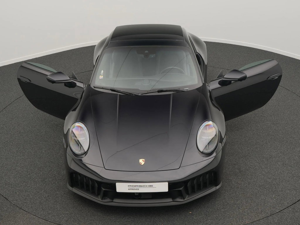 Porsche 992.2 Carrera 4 GTS