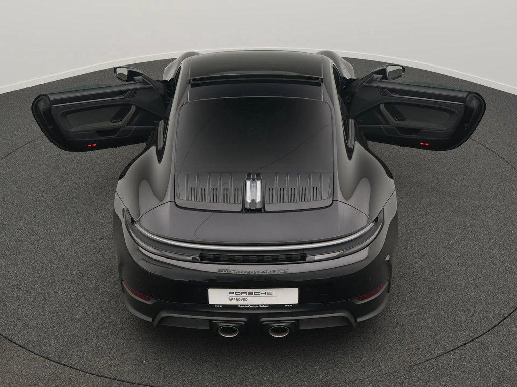 Porsche 992.2 Carrera 4 GTS