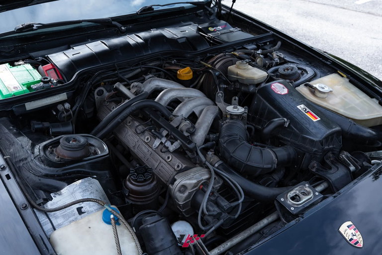 Porsche 944 Coupé