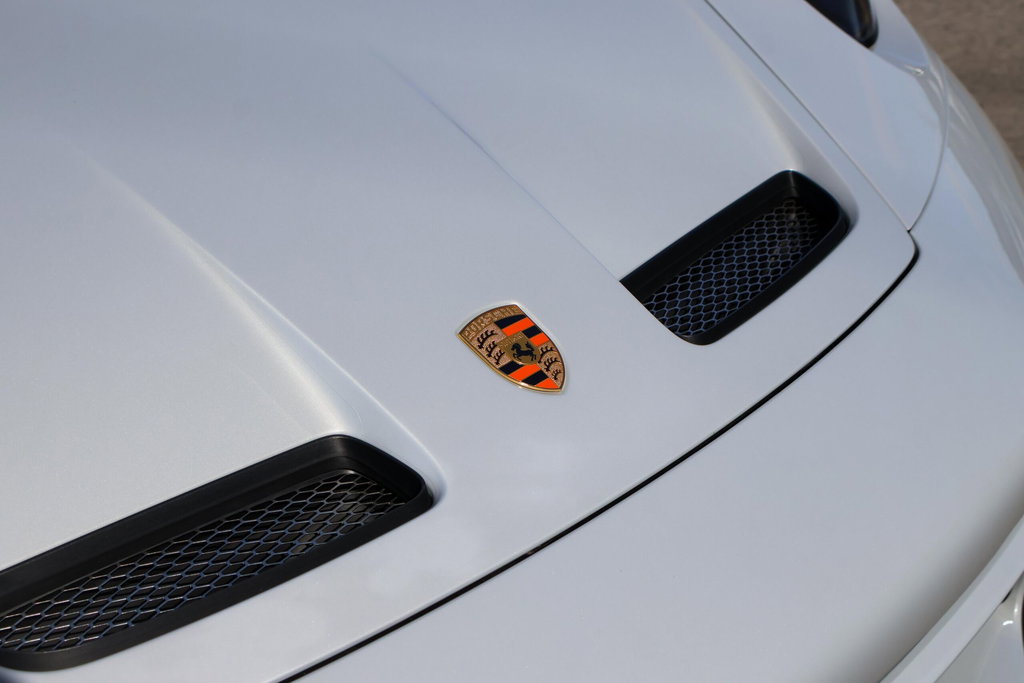 Porsche 911 S/T