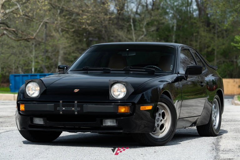 Porsche 944 Coupé