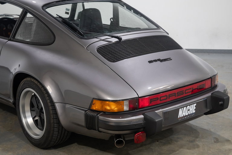 Porsche 911 SC