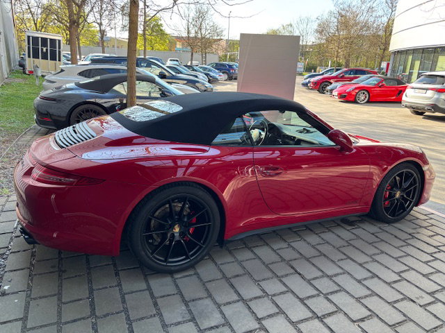 Porsche 991 Carrera 4 GTS
