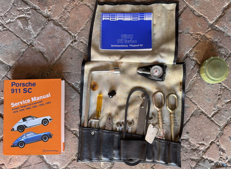 Porsche 911 SC