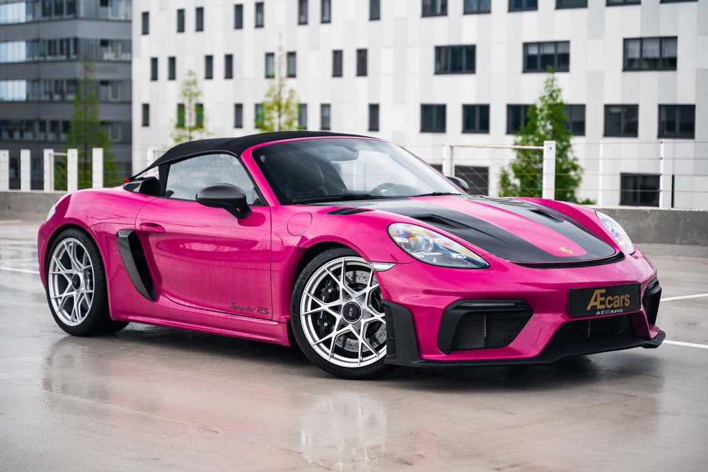 Porsche 718 Spyder RS