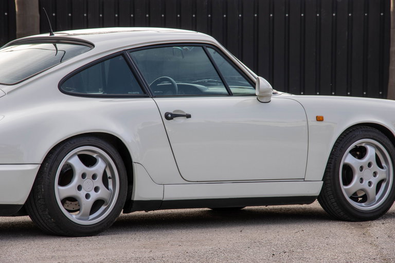 Porsche 964 Carrera 4