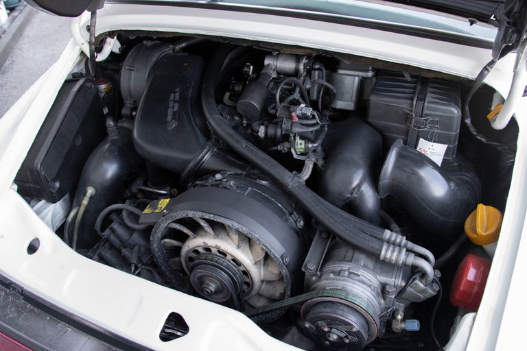 Porsche 964 Carrera 4