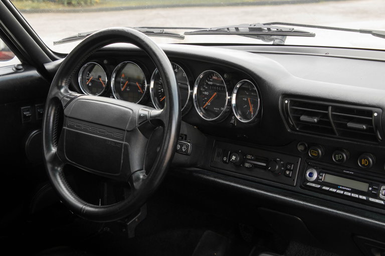 Porsche 964 Carrera 4