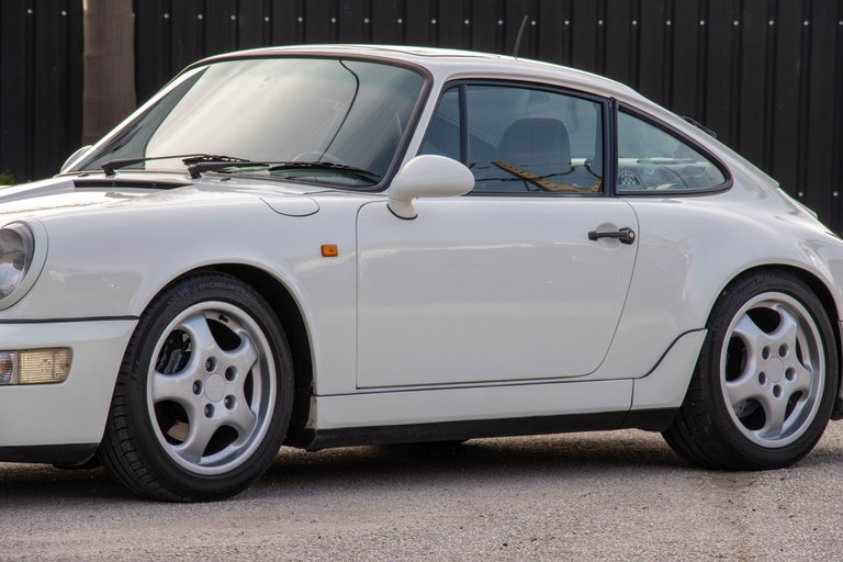 Porsche 964 Carrera 4
