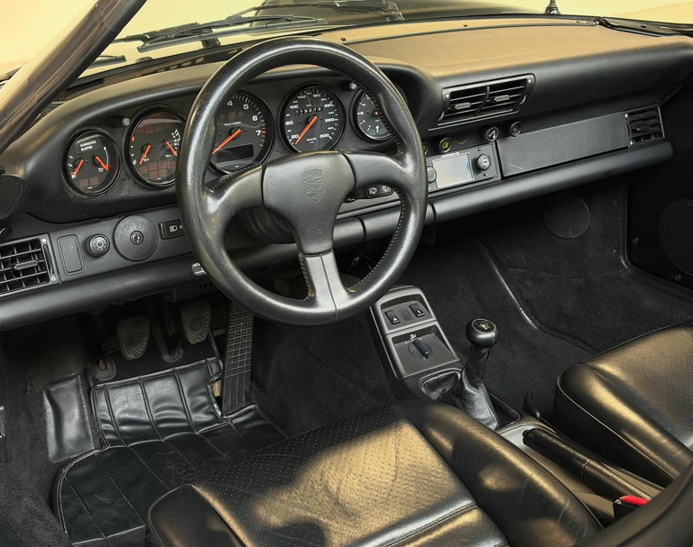 Porsche 964 Carrera 2 Speedster